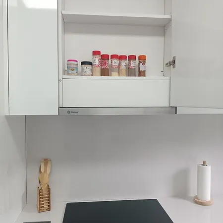 ¡al Lado De La Clinica Oftalmologica Vega!