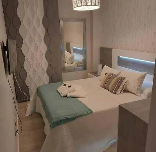 ¡al Lado De La Clinica Oftalmologica Vega!